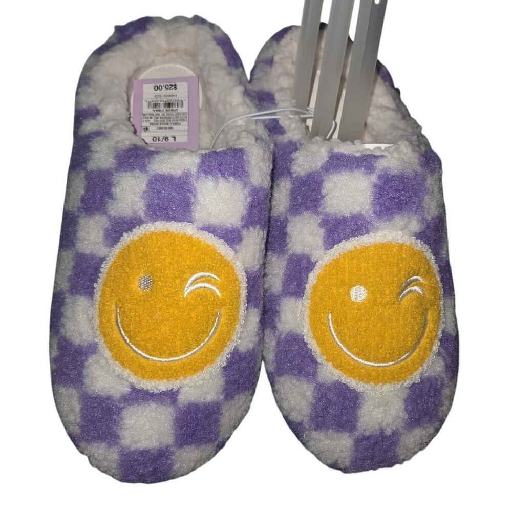 Women's Shona Smiley Slide Slippers - Wild Fable Purple L - New with Tags